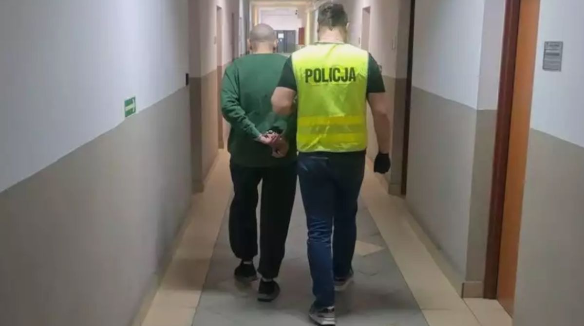 Dramat w Tychach. 29-latek celowo podpalił swoje mieszkanie