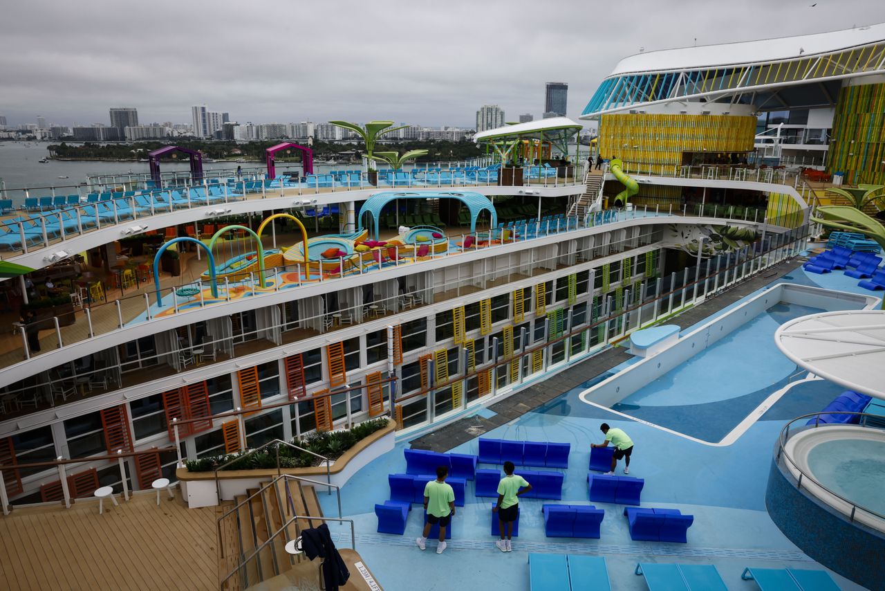 "Icon of the Seas" will accommodate thousands of travelers during each of its Caribbean cruises.