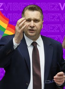 Czarnek chce chronić dzieci. Uderza w lewaków i rodziny wielogatunkowe z "psieckiem"