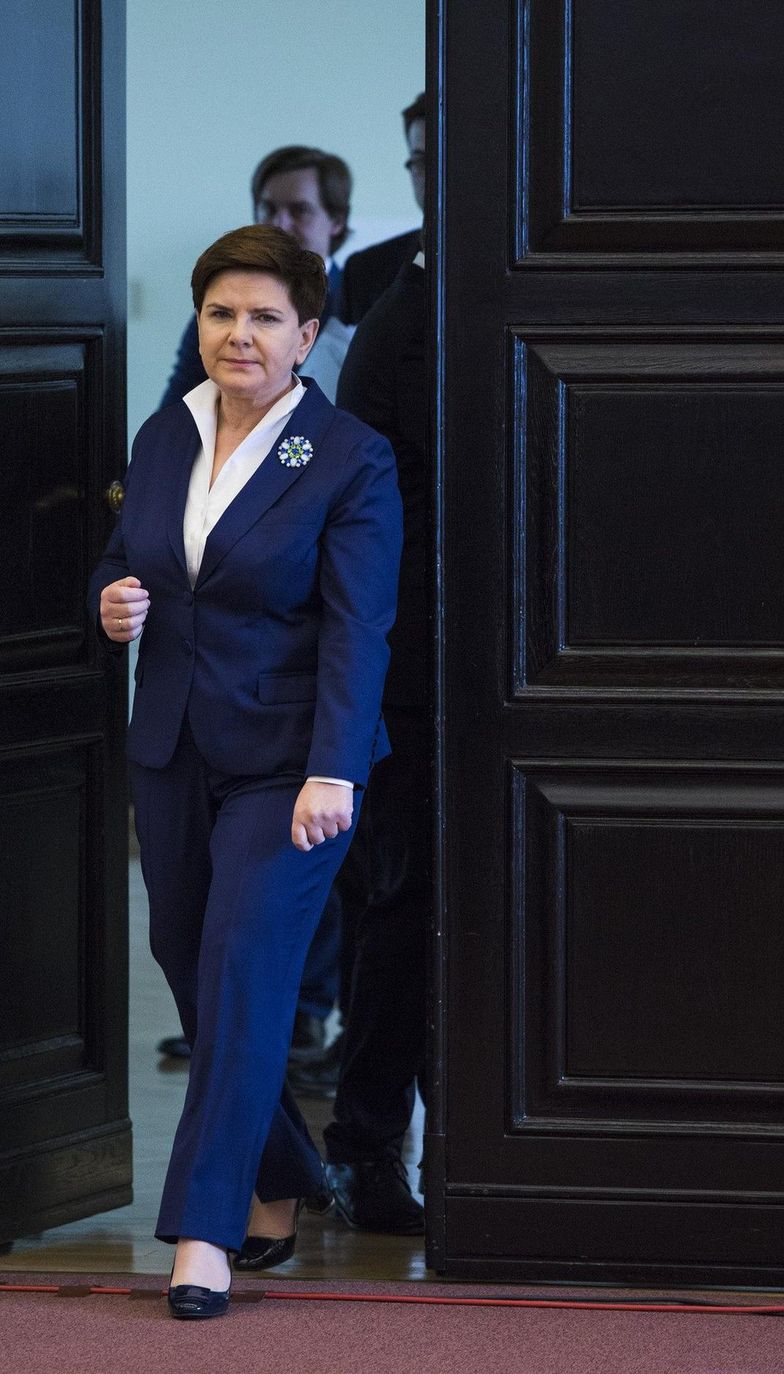 Śmigłowce dla polskiej armii. Szydło zabiera głos w sprawie Caracali