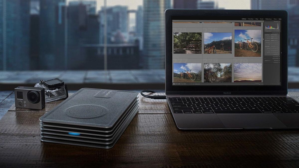 TechFlash - telefon-pistolet, wideoporadniki dla posiadaczy Rifta, Pokemon Go na wideo i Statham w reklamie LG 1