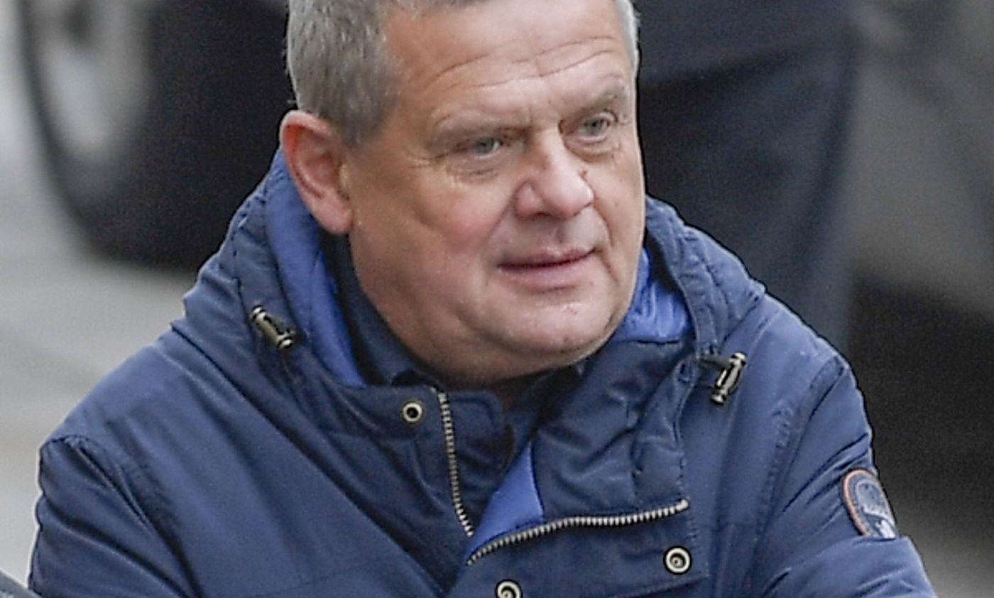 Kazik wyszedł ze szpitala. Udał się na pogrzeb przyjaciela