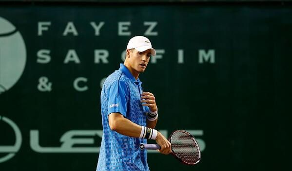 John Isner nie obroni tytułu w Houston. W środową noc Amerykanin przegrał z Dustinem Brownem (Foto: Twitter)