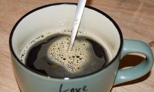 W PRL-u Polacy pili litrami. Dziś mało kto sięga, a to błąd