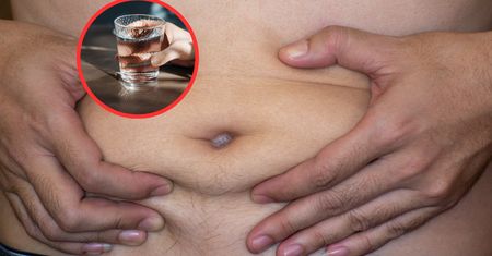 Zapycha jelita i wywołuje wzdęcia. Wydłuża czas fermentacji resztek