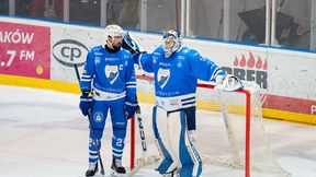 Wezmą piłki plażowe i ręczniki. Kibice mają dość