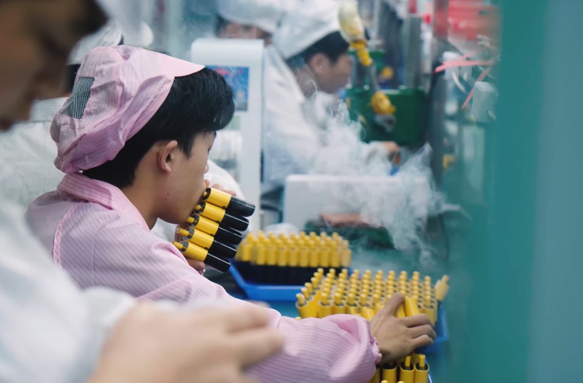 Einwegprodukte werden in China mit dem Mund getestet