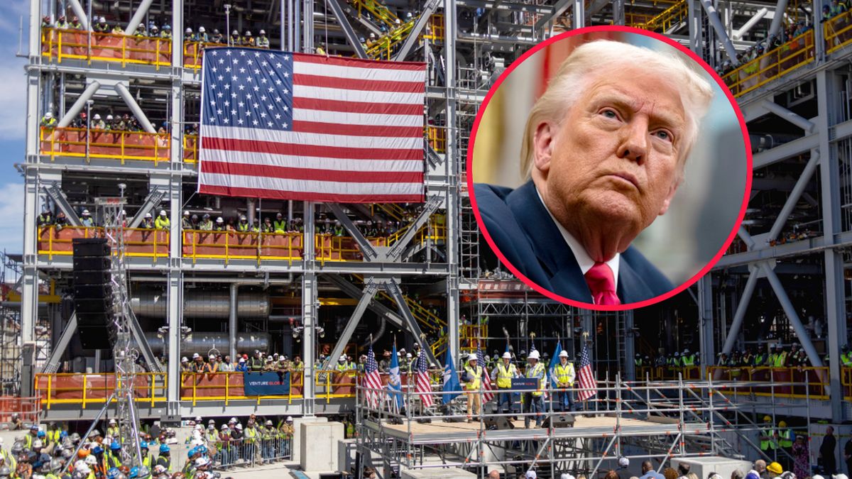 Na zdjęciu amerykański terminal eksportowy LNG Plaquemines i prezydent Donald Trump