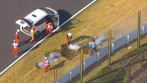 Chaos na torze w Japonii. Płonąca trawa przerwała trening F1