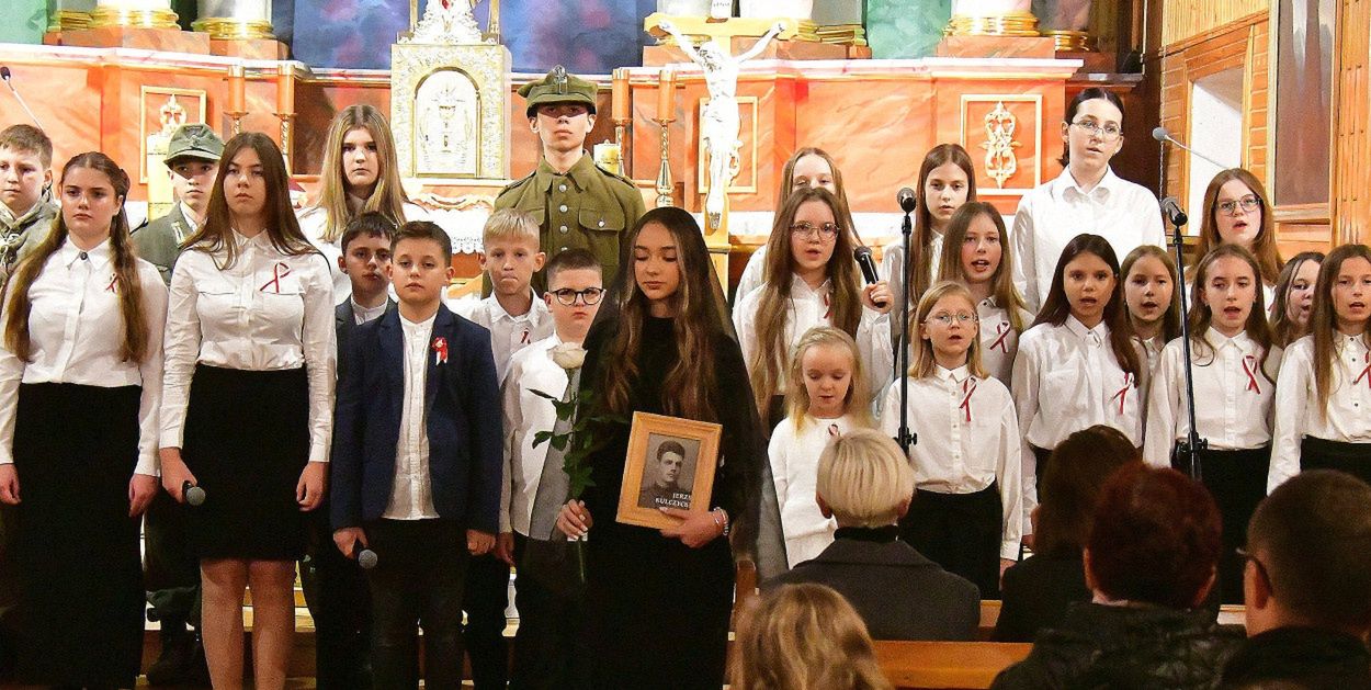 Majdan Stary: Za nami wieczornica patriotyczna