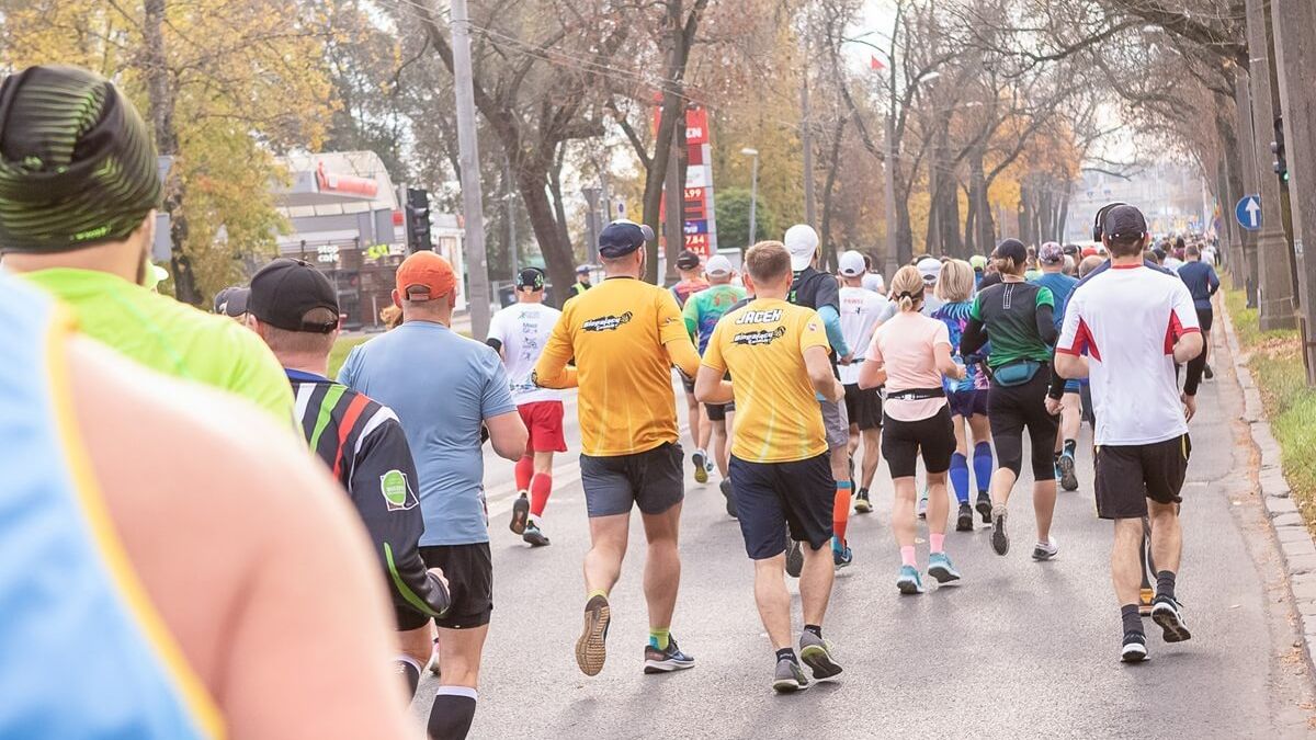 Półmaraton Lubelski - biegacze na ulicach Lublina