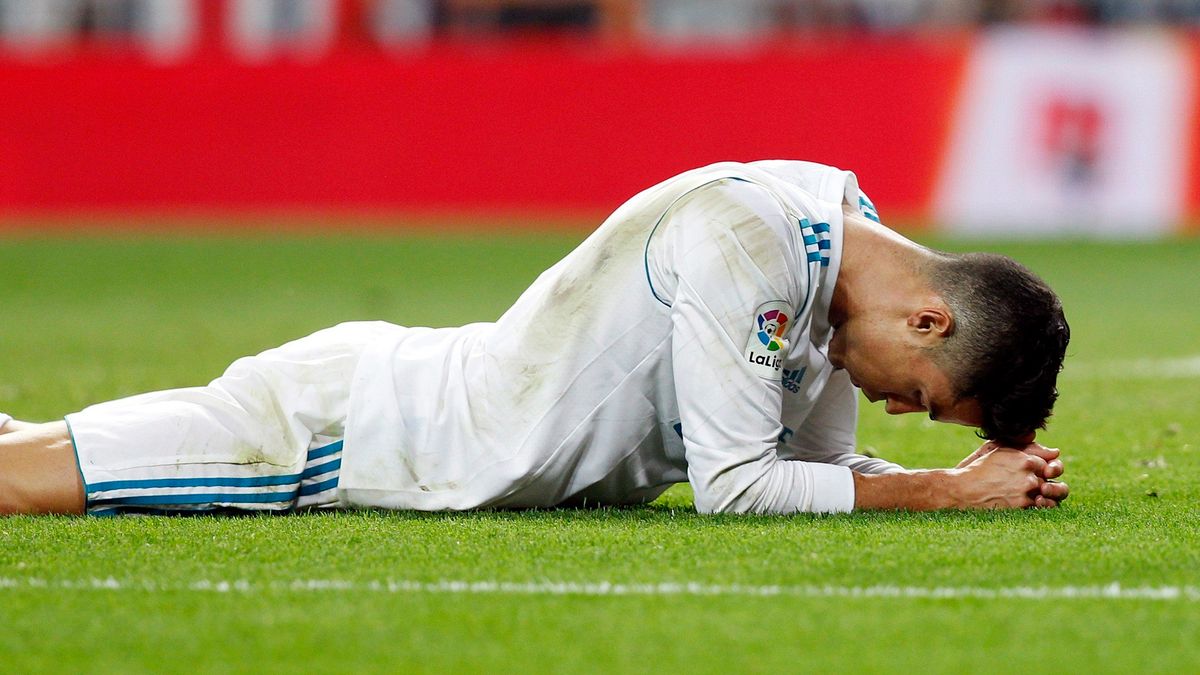 Zdjęcie okładkowe artykułu: PAP/EPA / Javier Lopez / Cristiano Ronaldo po zmarnowanej okazji