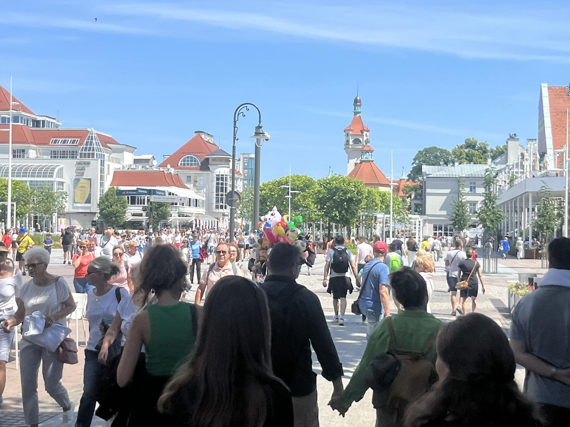 Na Monciaku turystów nie brakuje