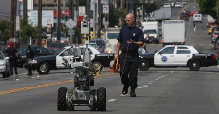 Robocop stanie się rzeczywistością? Policja chce wykorzystywać zabójcze roboty