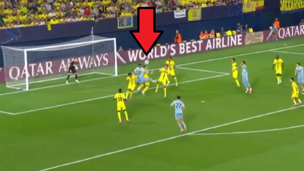 Twitter / Screen / Canal+Sport / Na zdjęciu: Federico Gatti strzelił pięknego gola przewrotką