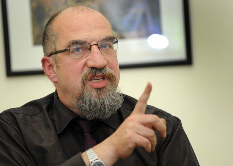 Prof. Modzelewski dla Money.pl: Rząd stracił 100 mld zł