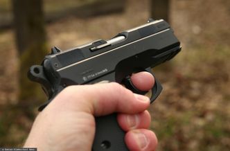 Dostęp do broni. Kolekcjonerzy obawiają się nowej ustawy MSWiA. "Coś kombinują"