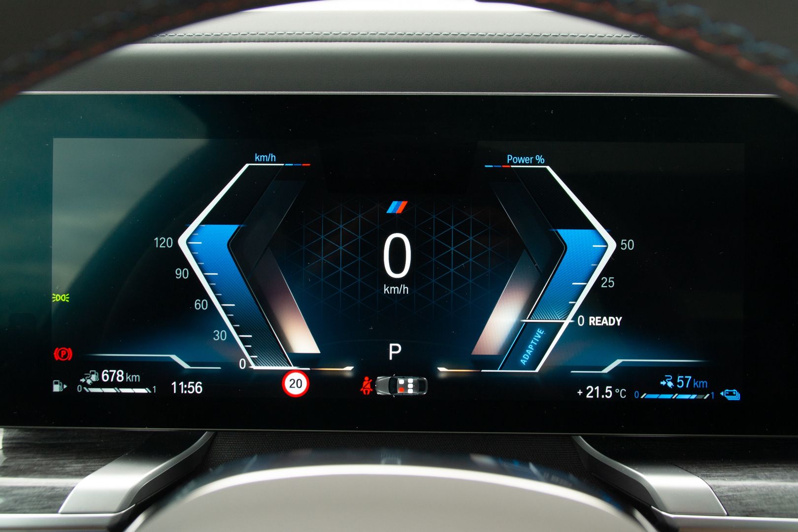 BMW M760e xDrive