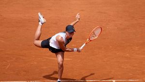 Wygrany mecz, ale znów były migawki z przeszłości [OPINIA]