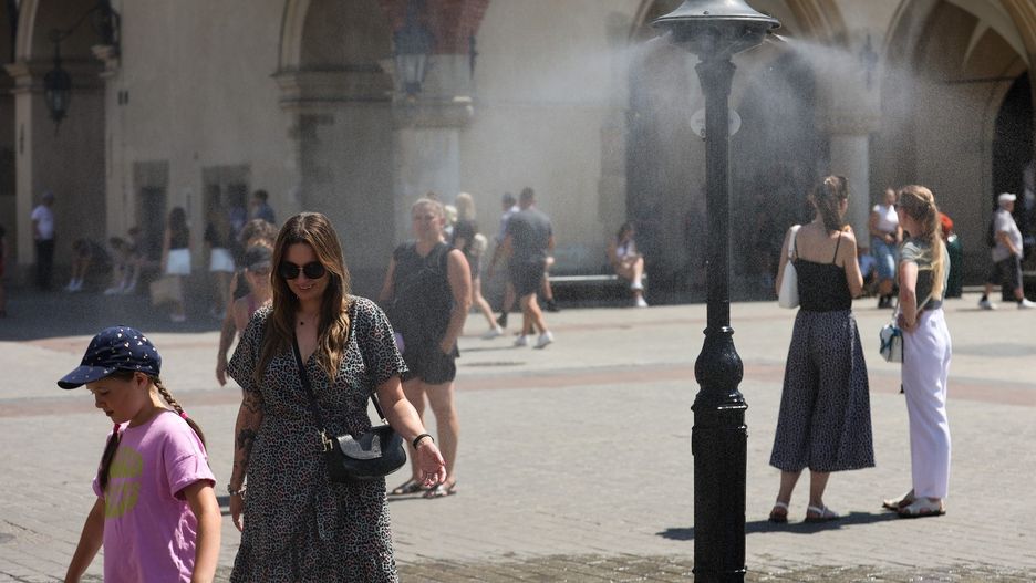 Czwartkowy upał daje we znaki mieszkańcom Krakowa