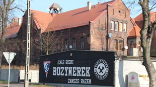 To jedyne takie osiedle robotnicze na Śląsku. Kiedyś mieszkali tu pracownicy kombinatu górniczo-hutniczego