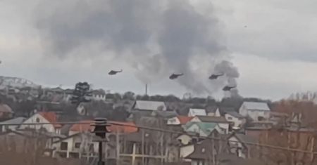 Wojskowe helikoptery nad Kijowem. Ofensywa wojsk Rosji na Ukrainie