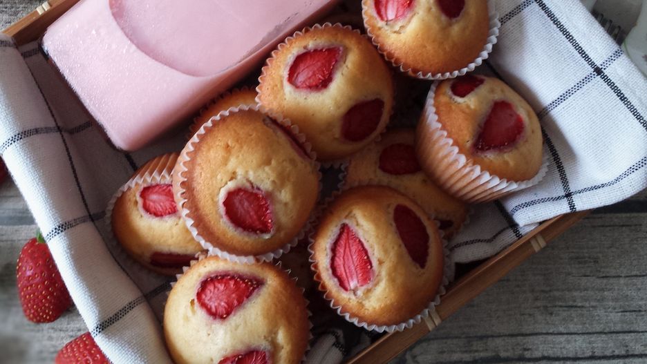 Muffinki z truskawkami 