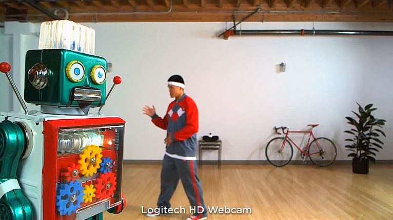 SD kontra HD na reklamie Logitecha [wideo] 1