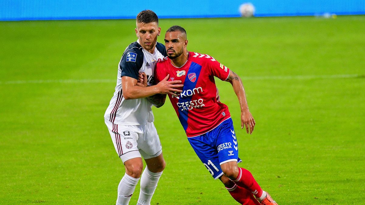 WP SportoweFakty / Paweł Piotrowski / Na zdjęciu: Felicio Brown Forbes (z prawej)