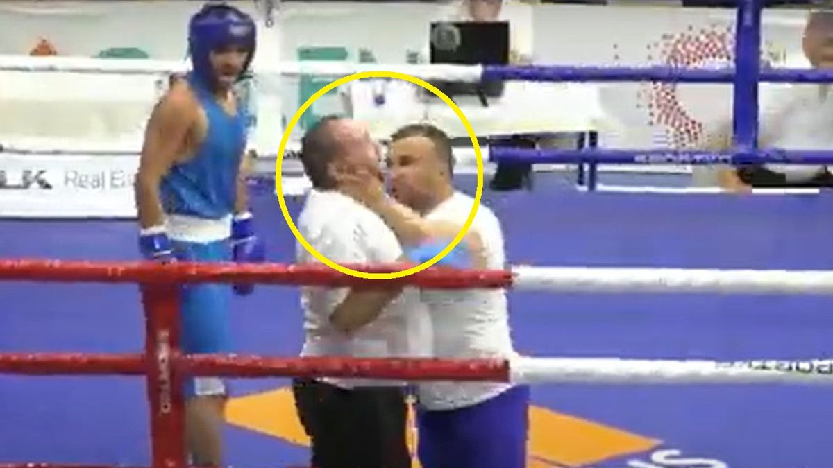 YouTube /  European Boxing Confederation / Trener dusi sędziego