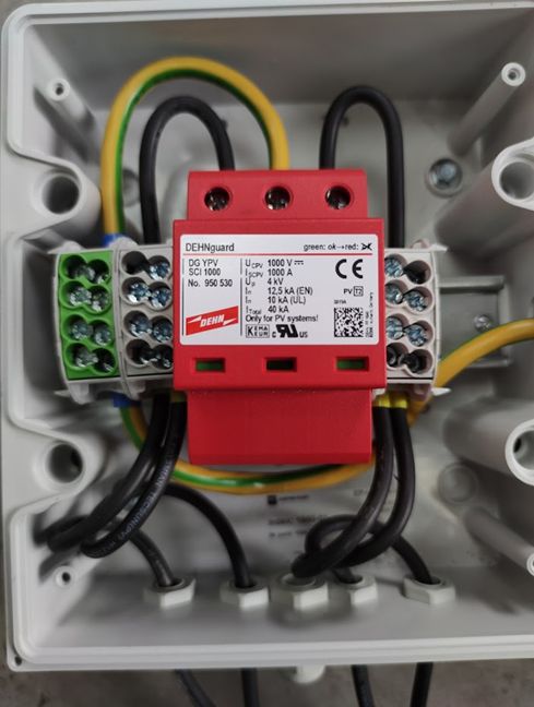Pożary instalacji fotowoltaicznych. Eksperci radzą jak ich uniknąć 4