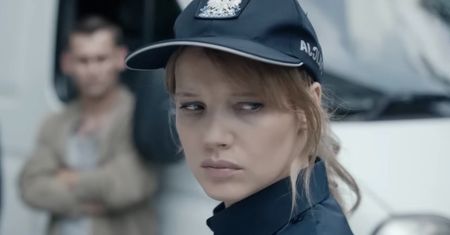 Polsat pokaże dziś HITOWY film Patryka Vegi. Gwiazdorska obsada PRZYCIĄGNĘŁA tłumy do kin