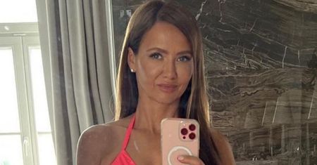 Kinga Rusin szykuje się na imprezę. Fani: "Wygląda pani jakoś tak INACZEJ" (FOTO)