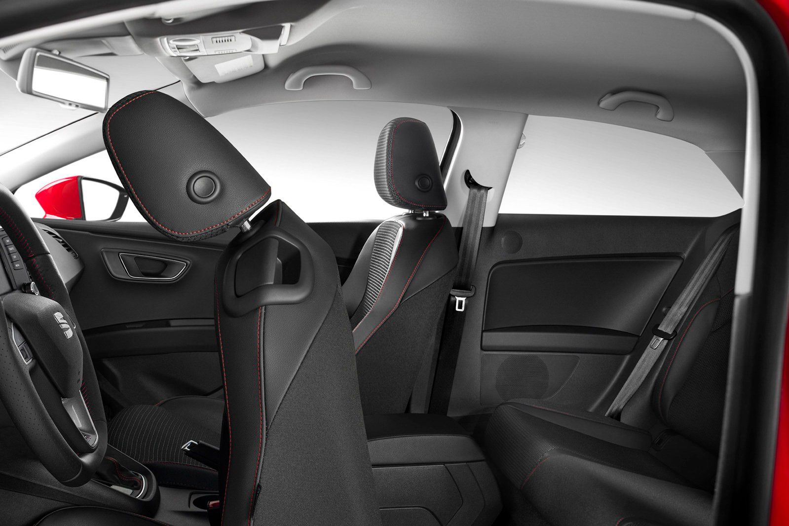 Seat Leon SC na nowych zdjęciach producenta [galeria] 57