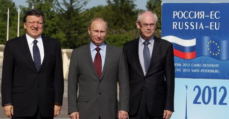 Szczyt Unia - Rosja. Putin podejmuje gości w pałacu cara