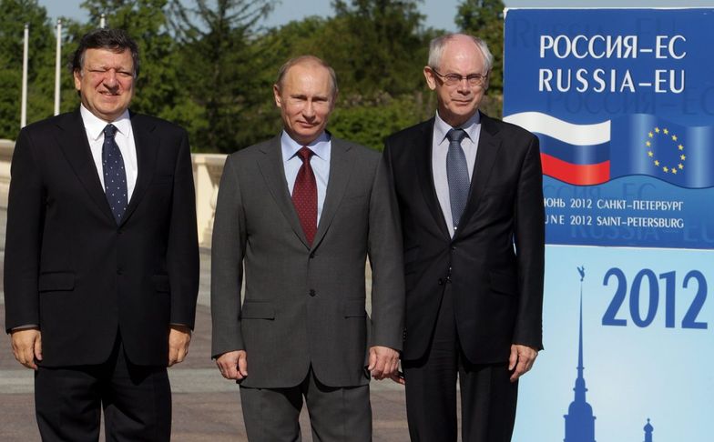 Szczyt Unia - Rosja. Putin podejmuje gości w pałacu cara