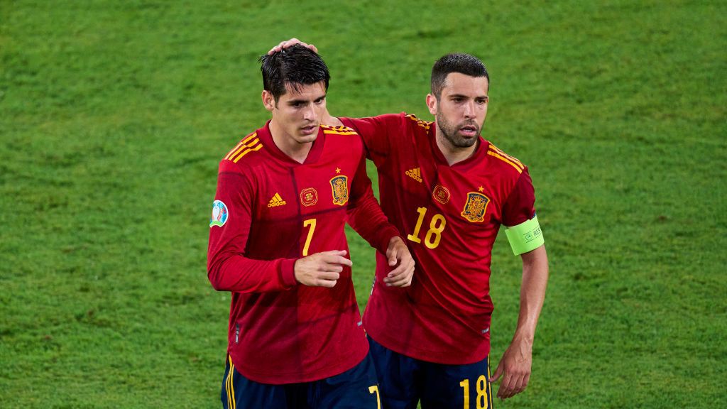 Getty Images / Diego Souto/Quality Sport Images / Na zdjęciu: Alvaro Morata i Jordi Alba