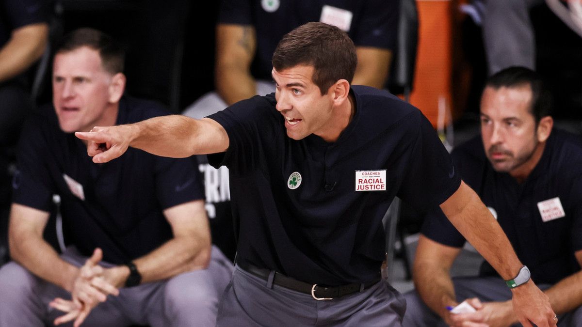 Zdjęcie okładkowe artykułu: PAP/EPA / ERIK S. LESSER / Na zdjęciu: Brad Stevens