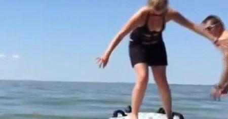 "Klan": Agnieszka Kaczorowska w bikini