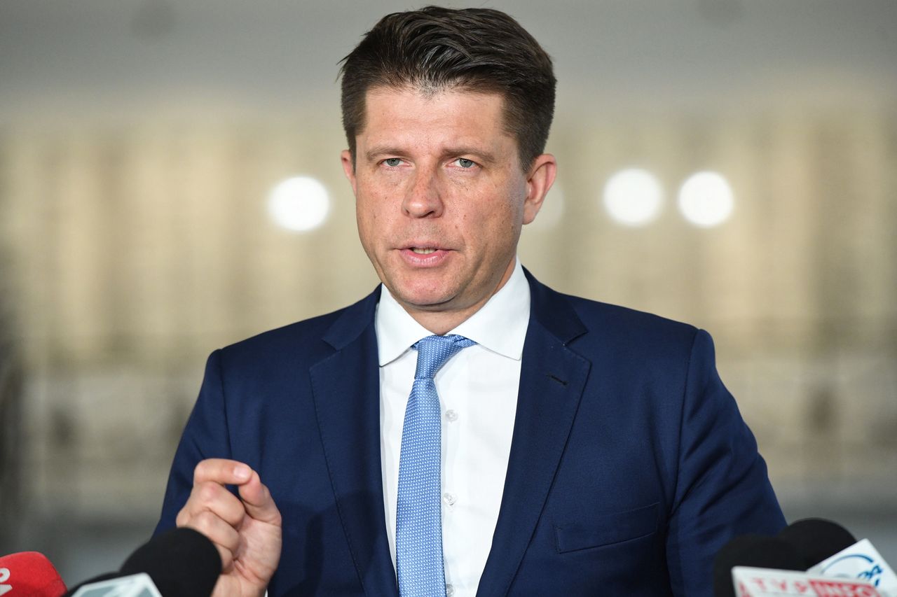 Petru ostrzega przed Polskim Ładem. "To powrót do PRL-u"