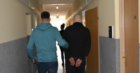 Policjani zatrzymali poszukiwanego dilera narkotyków