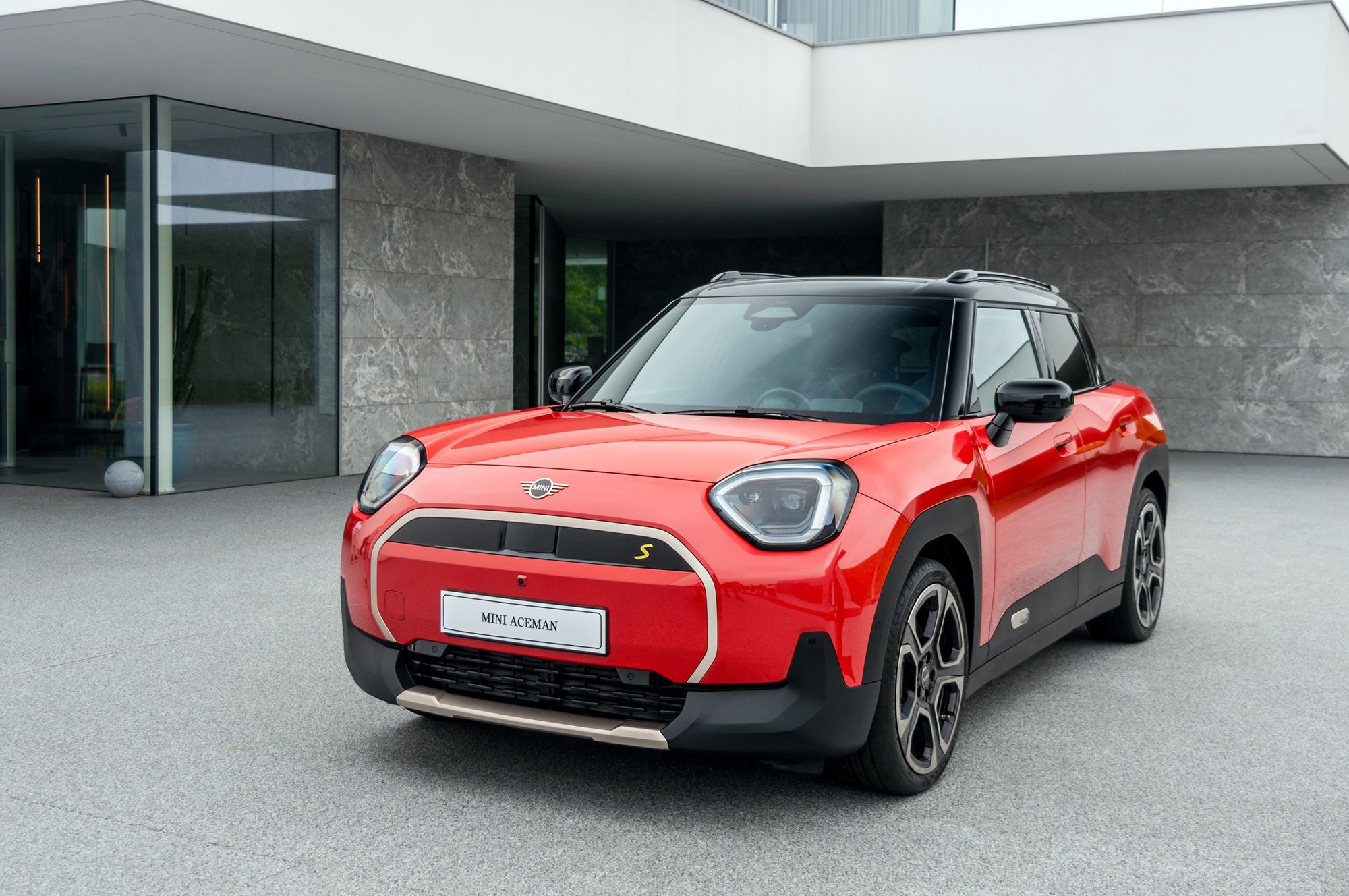 Premiera BMW X3, Serii 1 i Mini Aceman w Dune House