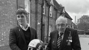 Tom Moore nie żyje. "Wydobył z nas to, co najlepsze w tych trudnych czasach"