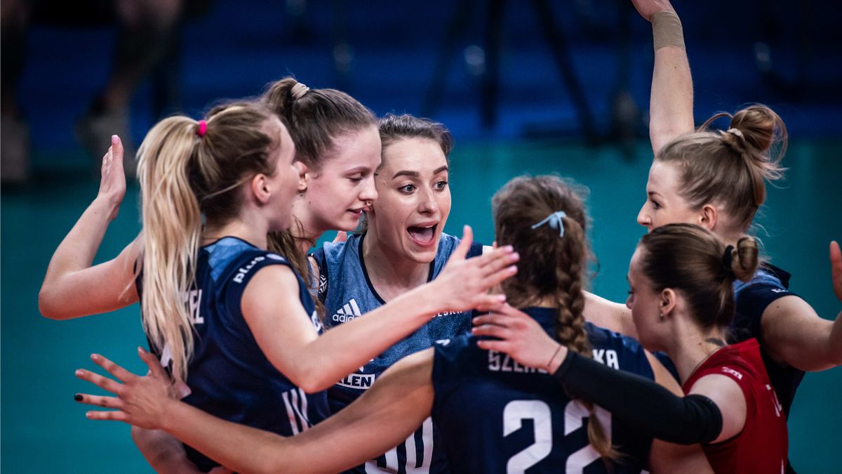 Zdjęcie okładkowe artykułu: Materiały prasowe / FIVB / Na zdjęciu: reprezentacja Polski siatkarek