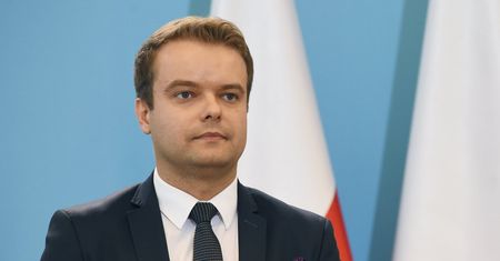 Bochenek: firma Airbus może wziąć udział w kolejnym przetargu na śmigłowce