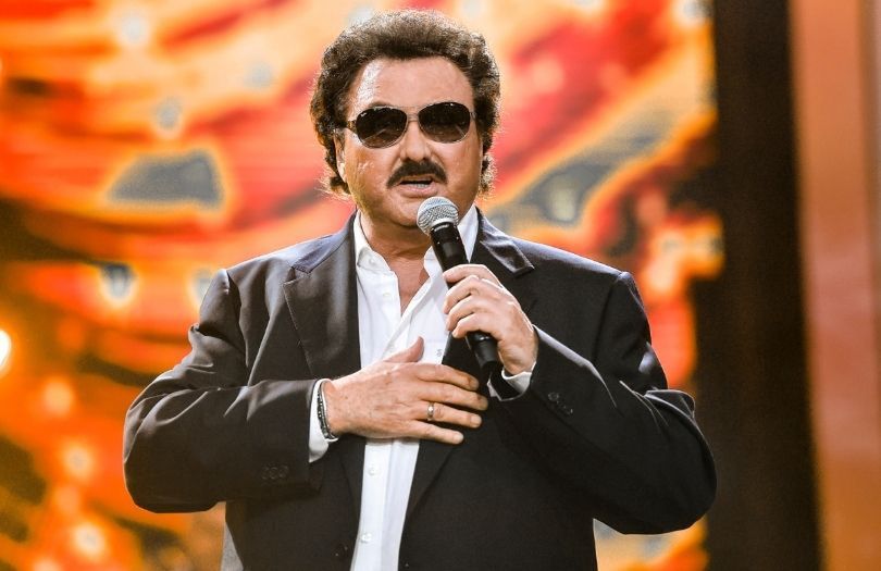 Krzysztof Krawczyk nie żyje. Przed śmiercią zachęcał fanów do obejrzenia koncertu sprzed lat
