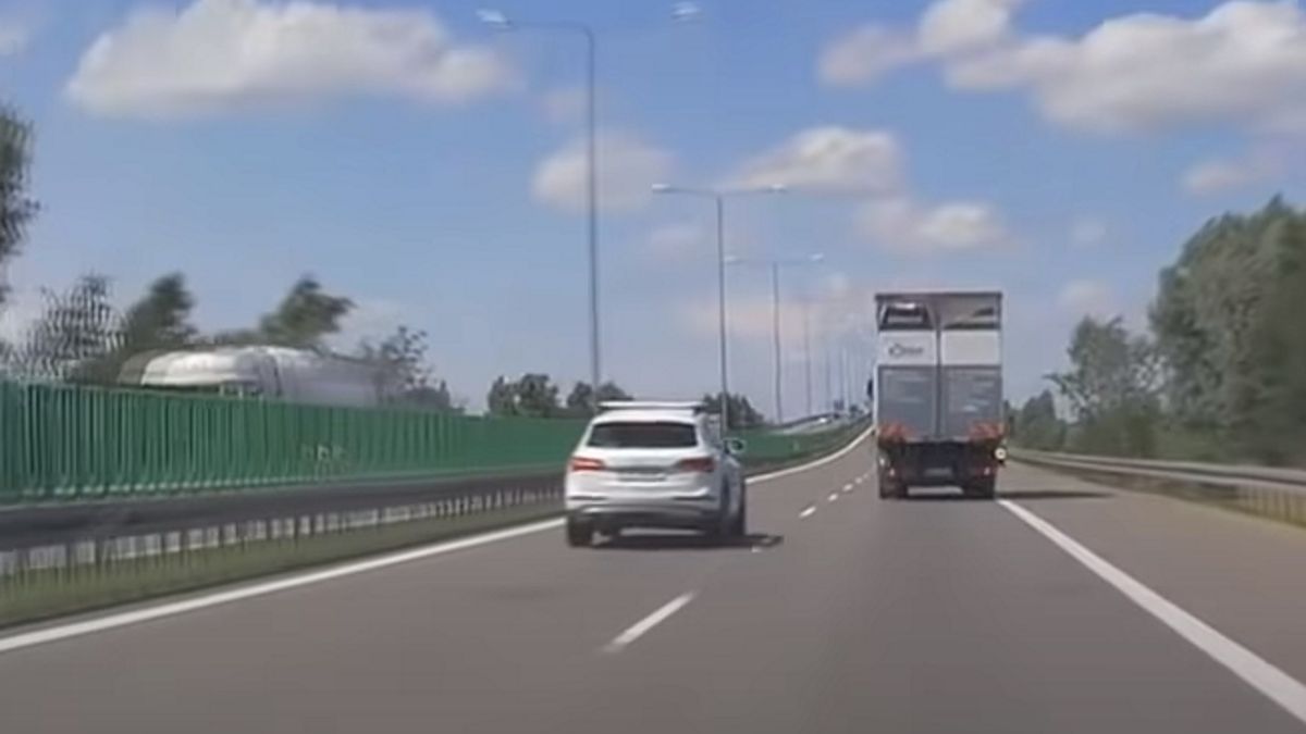 Kierowcy na S7 przeżyli chwile grozy