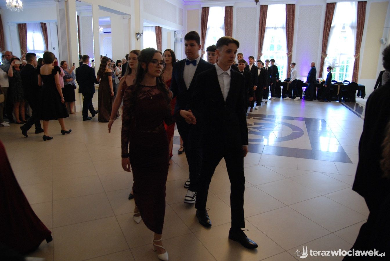 Bal ósmoklasisty Szkoły Podstawowej nr 2