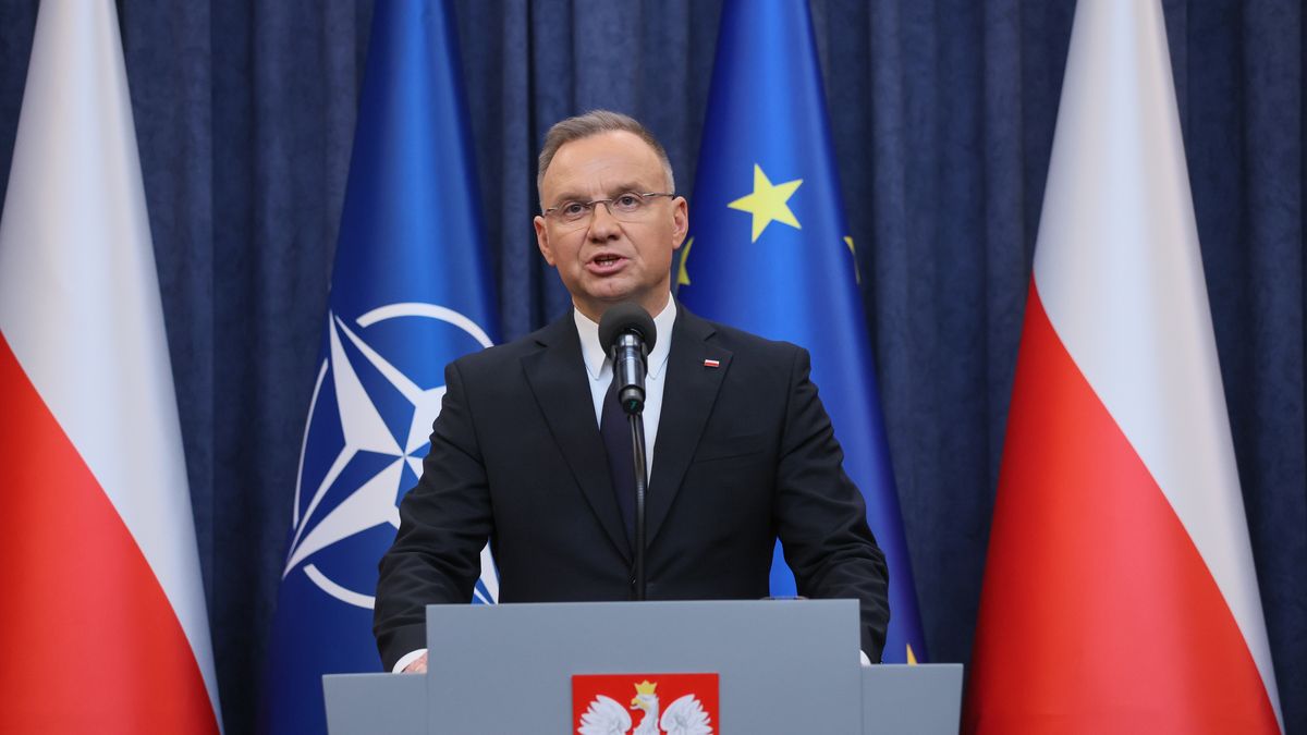 Warszawa, 18.03.2025. Prezydent Andrzej Duda podczas oświadczenia dla mediów, 18 bm. w Pałacu Prezydenckim w Warszawie. (sko) PAP/Leszek Szymański