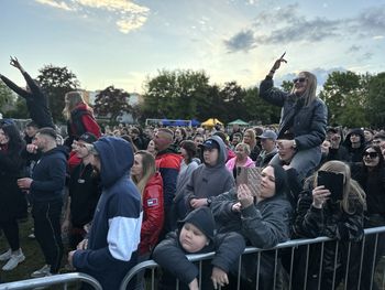 Juwenalia w Piotrkowie 2025. TEDE porwał studencką publiczność